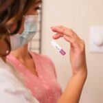 Klinik yerine kendi örneği: Singapur’da HPV taramasında katılım ve saptama nasıl değişti?